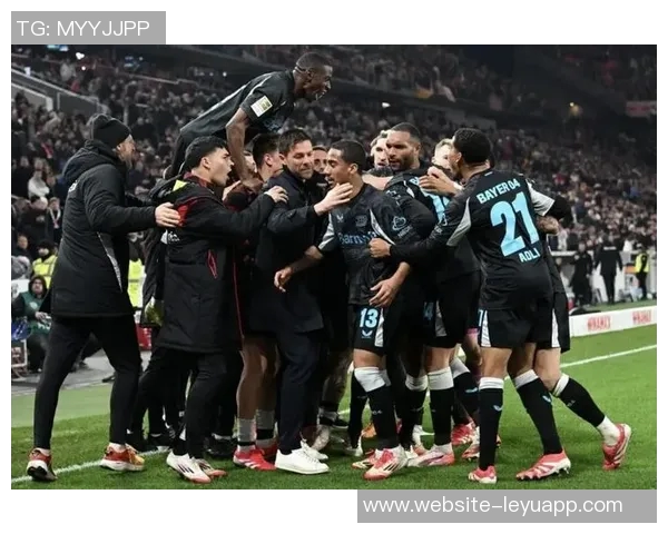 阿隆索感受到全体球员支持与团结共同面对挑战