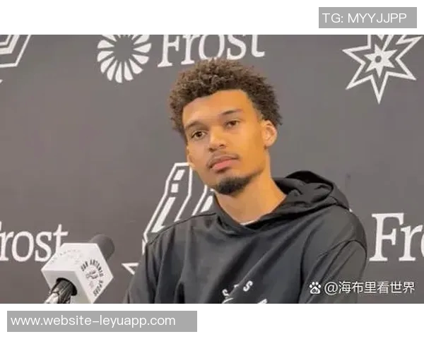 西部文班亚马荣膺月最佳防守球员东部德里克怀特表现同样出色 西部文班亚马荣膺月最佳防守球员东部德里克怀特表现同样出色